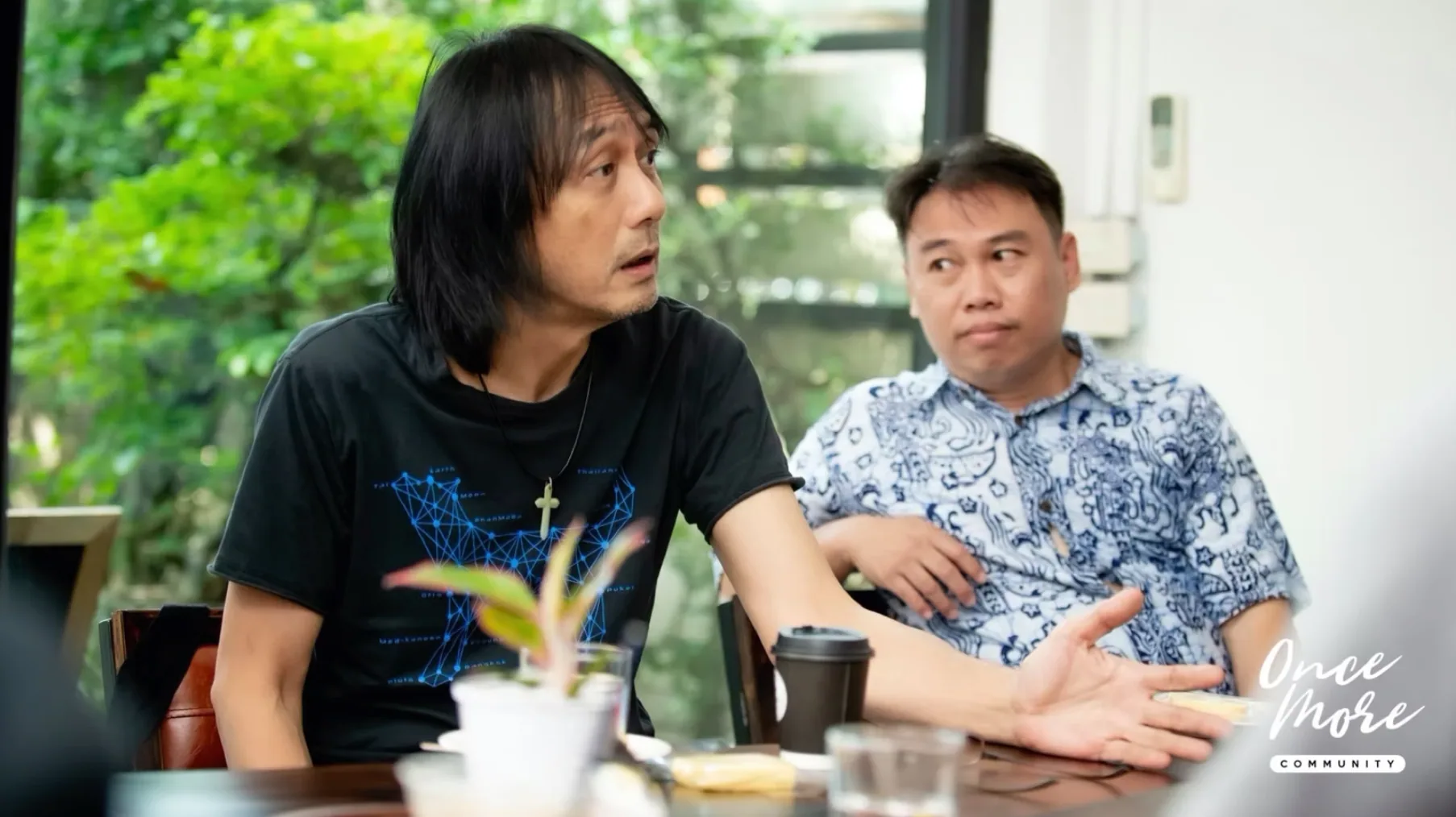 " มีความง่ายในความยาก มีความยากในความง่าย "
